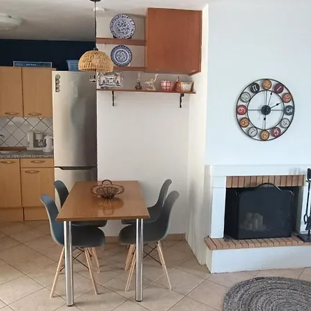 Alba Apartment *
